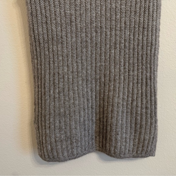 Theory Beylor T Caresse Mohair Yak Wool Turtleneck Sweater Knit Vest Gray P/XS - Picture 10 of 15